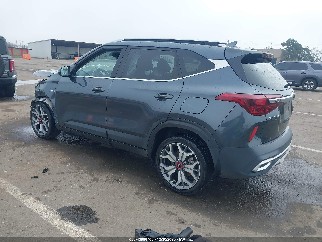 2021 Kia Seltos, VIN KNDEUCA27M7157274. Фото 3 з 6 з аукціону IAAI. Каталог авто зі США OpenDataCar.