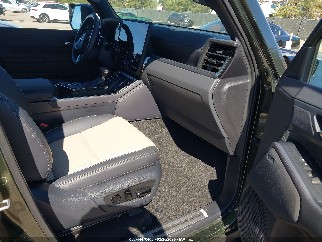 2025 Lexus GX 550, VIN JTJTBCDX4S5037927. Фото 5 из 6 с аукциона IAAI. Каталог авто из США OpenDataCar.