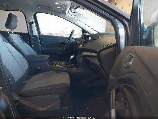 2019 Ford Escape, VIN 1FMCU9GD2KUC01470. Фото 5 з 6 з аукціону IAAI. Каталог авто зі США OpenDataCar.