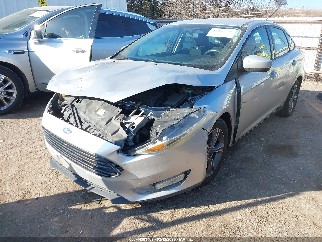 2018 Ford Focus, VIN 1FADP3F27JL201570. Фото 2 из 6 с аукциона IAAI. Каталог авто из США OpenDataCar.