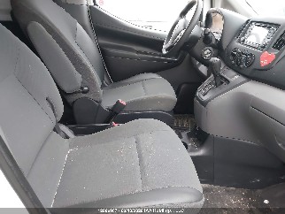 2018 Nissan NV 200, VIN 3N6CM0KN0JK695940. Фото 5 з 6 з аукціону IAAI. Каталог авто зі США OpenDataCar.