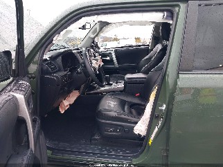 2021 Toyota 4Runner, VIN JTEBU5JR2M5907876. Фото 5 з 6 з аукціону IAAI. Каталог авто зі США OpenDataCar.