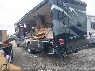 2013 Ford F53, VIN 1F65F5DY6D0A05746. Фото 3 из 6 с аукциона IAAI. Каталог авто из США OpenDataCar.