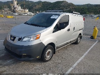 2017 Nissan NV 200, VIN 3N6CM0KN3HK698342. Фото 2 з 6 з аукціону IAAI. Каталог авто зі США OpenDataCar.