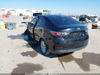 2017 Toyota Yaris, VIN 3MYDLBYV4HY166965. Фото 3 з 6 з аукціону IAAI. Каталог авто зі США OpenDataCar.