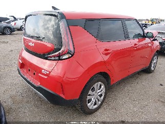 2024 Kia Soul, VIN KNDJ23AU3R7224935. Фото 4 з 6 з аукціону IAAI. Каталог авто зі США OpenDataCar.