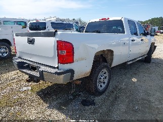 2013 Chevrolet Silverado, VIN 1GC4KZCG4DF224643. Photo 4 of 6 from IAAI auction. OpenDataCar US salvage catalog.