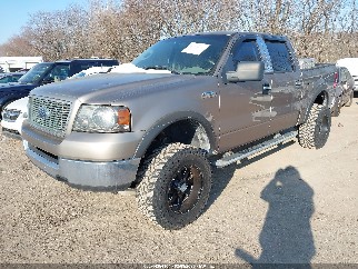 2005 Ford F-150, VIN 1FTPW14535KC54757. Фото 2 из 6 с аукциона IAAI. Каталог авто из США OpenDataCar.