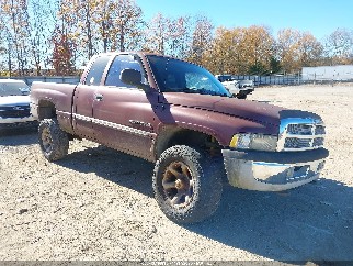 2001 Dodge Ram 1500, VIN 3B7HF13Y01G242826. Фото 1 з 6 з аукціону IAAI. Каталог авто зі США OpenDataCar.