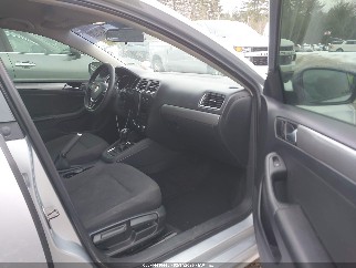 2015 Volkswagen Jetta, VIN 3VWD17AJ2FM209029. Фото 5 з 6 з аукціону IAAI. Каталог авто зі США OpenDataCar.