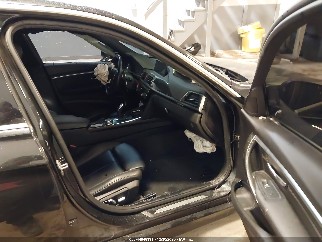 2018 Bmw 3 Series, VIN WBA8D9C5XJEM34317. Фото 5 з 6 з аукціону IAAI. Каталог авто зі США OpenDataCar.