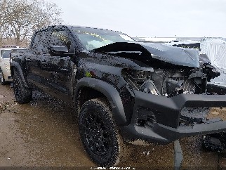 2023 Chevrolet Colorado, VIN 1GCPTEEK7P1261921. Фото 1 з 6 з аукціону IAAI. Каталог авто зі США OpenDataCar.