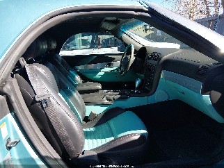 2002 Ford Thunderbird, VIN 1FAHP60A92Y126426. Zdjęcie 5 z 6 z aukcji IAAI. Katalog aut z USA OpenDataCar.