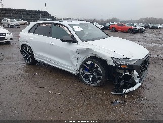 2022 Audi RS Q8, VIN WU1ARBF17ND030038. Фото 1 з 6 з аукціону IAAI. Каталог авто зі США OpenDataCar.