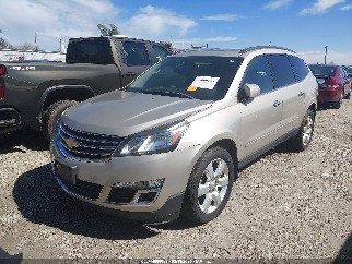 2016 Chevrolet Traverse, VIN 1GNKRGKD2GJ298294. Zdjęcie 2 z 6 z aukcji IAAI. Katalog aut z USA OpenDataCar.