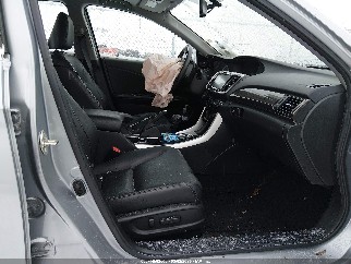 2017 Honda Accord, VIN 1HGCR2F80HA166120. Фото 5 з 6 з аукціону IAAI. Каталог авто зі США OpenDataCar.