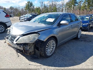 2011 Suzuki Kizashi, VIN JS2RF9A39B6110425. Фото 2 з 6 з аукціону IAAI. Каталог авто зі США OpenDataCar.