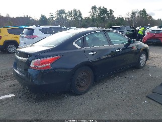 2015 Nissan Altima, VIN 1N4AL3AP4FC187961. Фото 4 из 6 с аукциона IAAI. Каталог авто из США OpenDataCar.