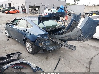 2019 Ford Fusion, VIN 3FA6P0LU8KR110176. Фото 3 з 6 з аукціону IAAI. Каталог авто зі США OpenDataCar.