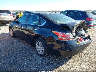 2015 Nissan Altima, VIN 1N4AL3AP7FN879443. Фото 3 з 6 з аукціону IAAI. Каталог авто зі США OpenDataCar.