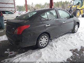 2012 Nissan Versa, VIN 3N1CN7AP7CL818368. Фото 4 з 6 з аукціону IAAI. Каталог авто зі США OpenDataCar.