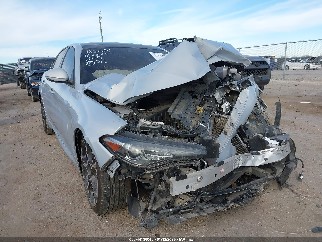 2022 Alfa romeo Giulia, VIN ZARFAMBN3N7655071. Фото 1 з 6 з аукціону IAAI. Каталог авто зі США OpenDataCar.