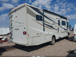 2014 Ford F53, VIN 1F65F5DY2E0A07530. Фото 4 из 6 с аукциона IAAI. Каталог авто из США OpenDataCar.