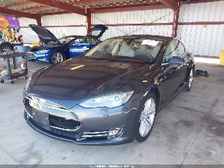 2015 Tesla Model S, VIN 5YJSA1H17FF081775. Фото 6 из 6 с аукциона IAAI. Каталог авто из США OpenDataCar.