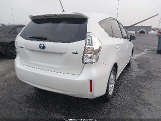 2013 Toyota Prius V, VIN JTDZN3EU0D3199397. Фото 4 з 6 з аукціону IAAI. Каталог авто зі США OpenDataCar.