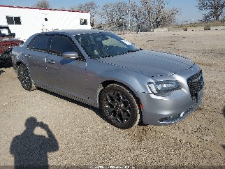 2017 Chrysler 300, VIN 2C3CCAGG0HH522166. Фото 1 з 6 з аукціону IAAI. Каталог авто зі США OpenDataCar.