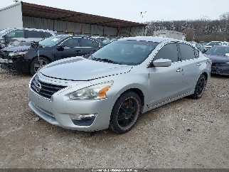 2013 Nissan Altima, VIN 1N4AL3APXDC232821. Фото 2 з 6 з аукціону IAAI. Каталог авто зі США OpenDataCar.