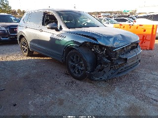 2023 Volkswagen Tiguan, VIN 3VV3B7AX5PM045164. Фото 1 з 6 з аукціону IAAI. Каталог авто зі США OpenDataCar.