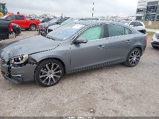 2016 Volvo S60, VIN LYV402FK9GB113500. Фото 2 з 6 з аукціону IAAI. Каталог авто зі США OpenDataCar.