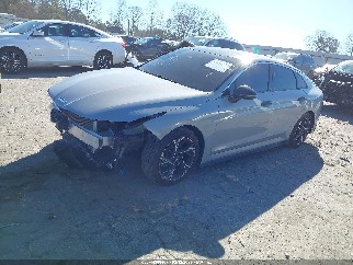 2025 Kia K5, VIN KNAG64J74S5314138. Zdjęcie 2 z 6 z aukcji IAAI. Katalog aut z USA OpenDataCar.