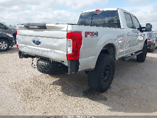 2017 Ford F-250, VIN 1FT7W2BT8HEC28360. Zdjęcie 4 z 6 z aukcji IAAI. Katalog aut z USA OpenDataCar.