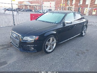 2012 Audi S4, VIN WAUBGAFL7CA009950. Фото 2 з 6 з аукціону IAAI. Каталог авто зі США OpenDataCar.