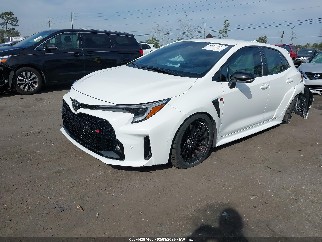 2024 Toyota GR Corolla, VIN JTNABAAEXRA011587. Фото 2 з 6 з аукціону IAAI. Каталог авто зі США OpenDataCar.