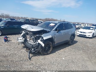 2021 Toyota RAV4, VIN 2T3F1RFV0MW185957. Фото 2 з 6 з аукціону IAAI. Каталог авто зі США OpenDataCar.