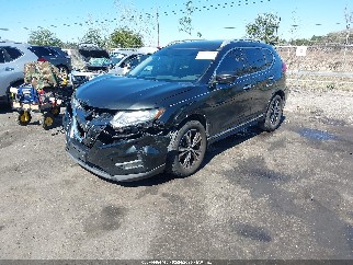 2017 Nissan Rogue, VIN 5N1AT2MT1HC838863. Zdjęcie 2 z 6 z aukcji IAAI. Katalog aut z USA OpenDataCar.