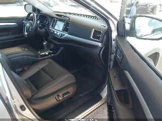 2019 Toyota Highlander, VIN 5TDJZRFH0KS732964. Фото 5 з 6 з аукціону IAAI. Каталог авто зі США OpenDataCar.