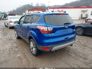 2017 Ford Escape, VIN 1FMCU9JD9HUA12476. Фото 3 з 6 з аукціону IAAI. Каталог авто зі США OpenDataCar.