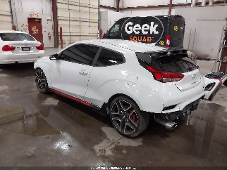 2020 Hyundai Veloster, VIN KMHT36AH5LU005666. Фото 3 з 6 з аукціону IAAI. Каталог авто зі США OpenDataCar.