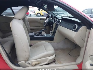 2006 Ford Mustang, VIN 1ZVFT84N665184908. Фото 5 з 6 з аукціону IAAI. Каталог авто зі США OpenDataCar.