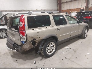 2004 Volvo XC70, VIN YV1SZ59H441164480. Фото 4 из 6 с аукциона IAAI. Каталог авто из США OpenDataCar.