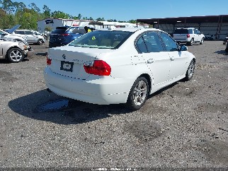 2008 Bmw 3 Series, VIN WBAVC73598KX92658. Фото 4 з 6 з аукціону IAAI. Каталог авто зі США OpenDataCar.