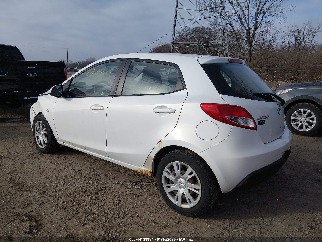 2013 Mazda 2, VIN JM1DE1KY2D0156316. Фото 3 з 6 з аукціону IAAI. Каталог авто зі США OpenDataCar.