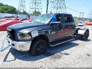 2018 Ram 3500, VIN 3C7WRTCL8JG100063. Zdjęcie 2 z 6 z aukcji IAAI. Katalog aut z USA OpenDataCar.