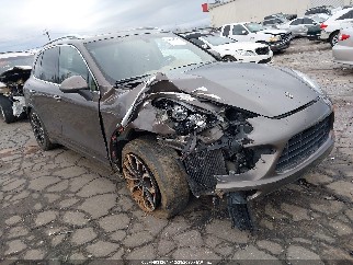 2013 Porsche Cayenne, VIN WP1AC2A21DLA90690. Фото 1 з 6 з аукціону IAAI. Каталог авто зі США OpenDataCar.