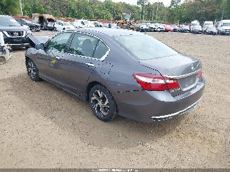 2017 Honda Accord, VIN 1HGCR2F39HA145027. Фото 3 з 6 з аукціону IAAI. Каталог авто зі США OpenDataCar.