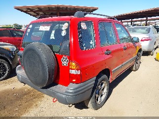 2001 Chevrolet Tracker, VIN 2CNBE13C816932229. Фото 4 из 6 с аукциона IAAI. Каталог авто из США OpenDataCar.